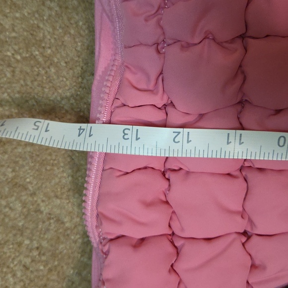 New Pink Quilted Shoulder Bag - Picture 8 of 13